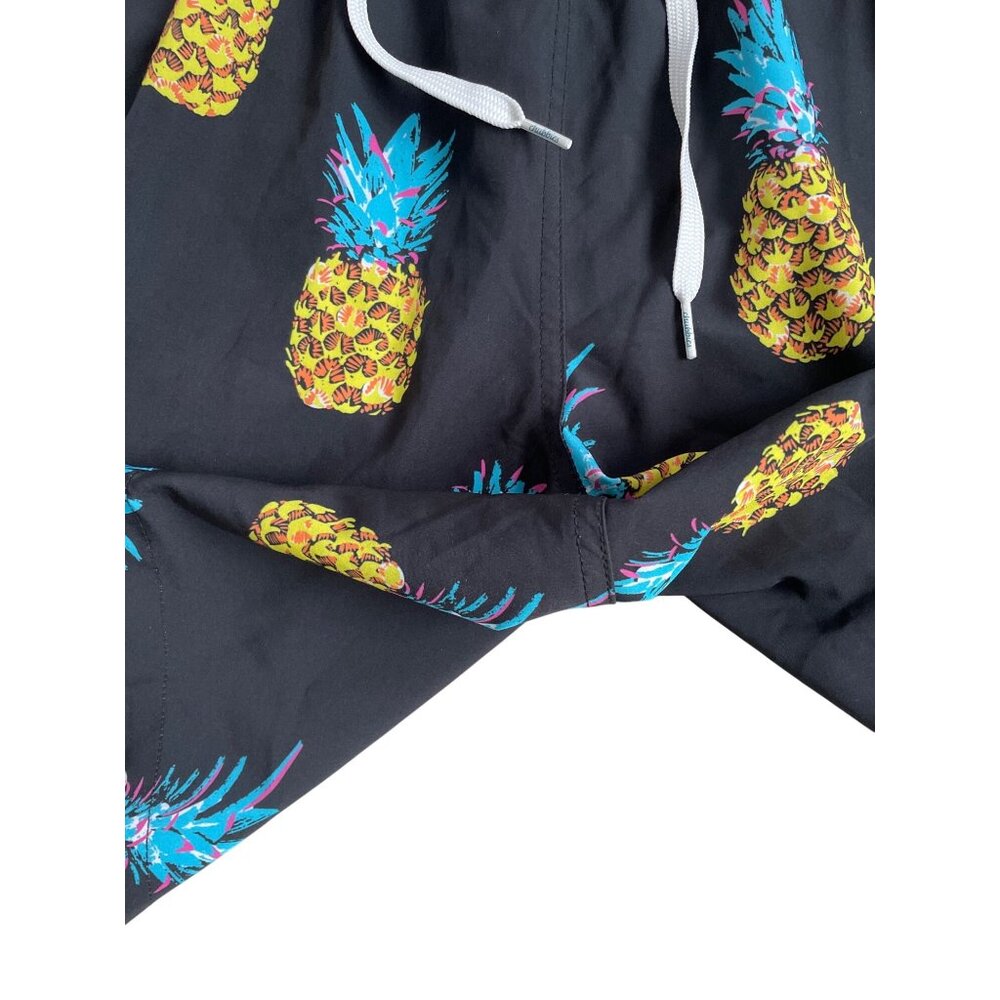 Chubbies Pineapple Swim Trunks Men's Large 7.5" inseam - Picture 4 of 11